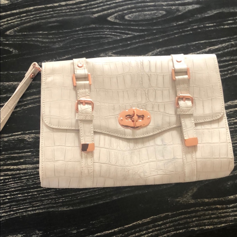 Large clutch